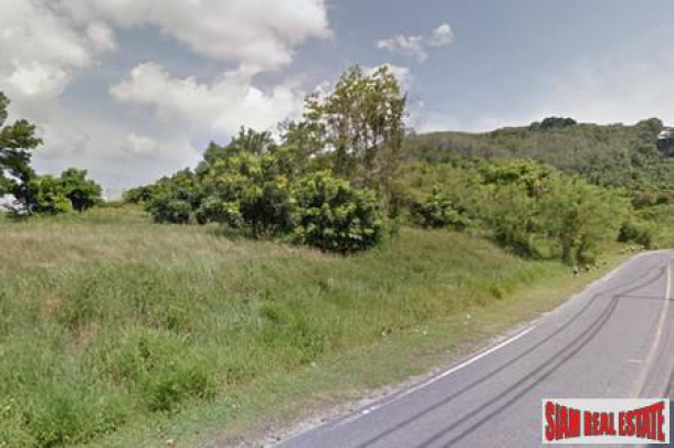 10.3 Rai (16,600 sqm) of Premium Land in Layan for Sale. Next to Main Road 2 Minute Drive to the Beach-1