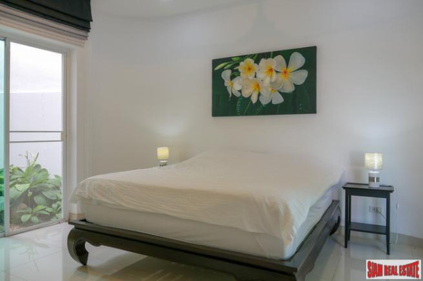 Central Hua Hin studio apartment located on the main road-27