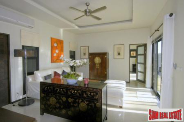 Three -bedroom Oriental-style villa in Nai Harn with private pool-3