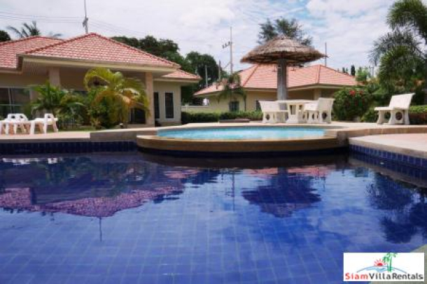 Beautiful house with garden and swimming pool-5