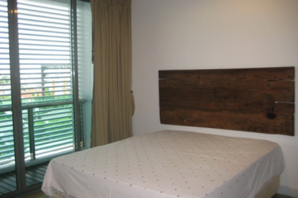 Click Condo | Elegant Three Bedroom Condo with Beautiful Views for Rent at Ekkamai-2