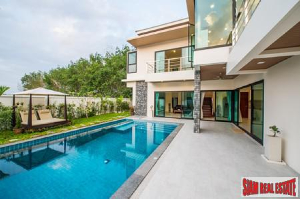 Modern private pool luxury villas in Cherng Talay close to beach-1