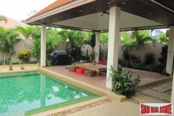 Contemporary four-bedroom pool villa in exclusive estate near Regent's International School-7