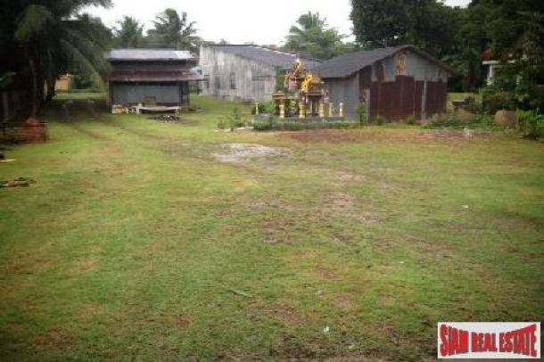 Two Bedroom House and Large Land Plot in Thalang Close to All Amenities-7