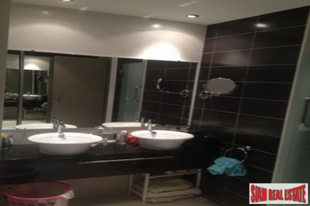 Ideal Ratchada | Spectacular One Bedroom Condominium, High Floor on Ratchada Huaykwang-3