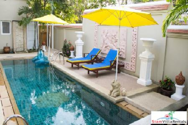 Four-bedroom private pool villa located near golf course and international schools-15