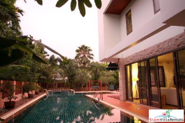 Four-bedroom private pool villa located near golf course and international schools-1