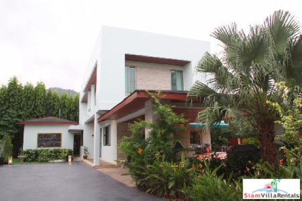 Four-bedroom private pool villa located near golf course and international schools-4