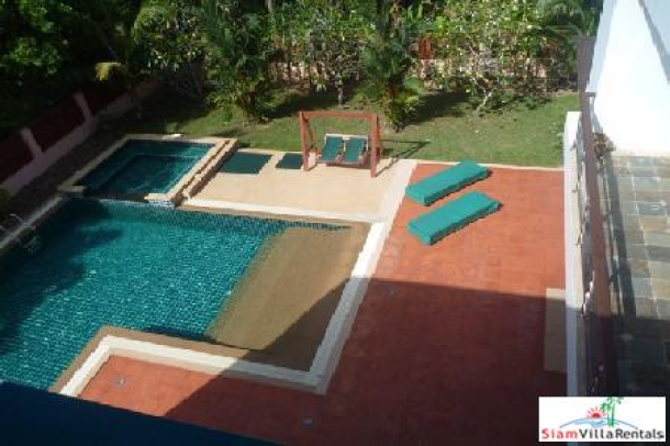 Four-bedroom private pool villa located near golf course and international schools-5