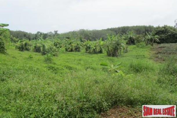 Gently sloping 2 rai area of land in Cherng Talay-2