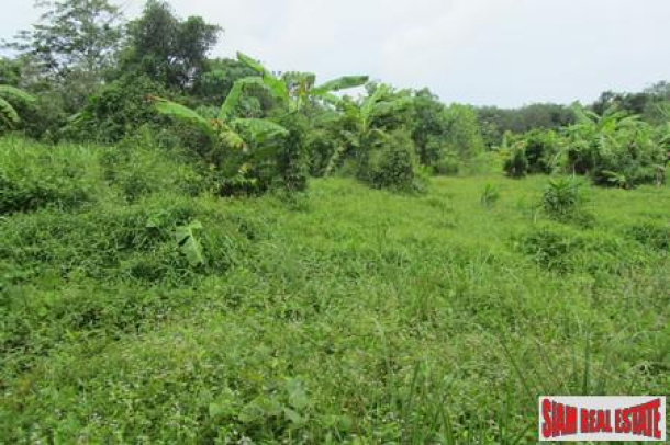 Gently sloping 2 rai area of land in Cherng Talay-4