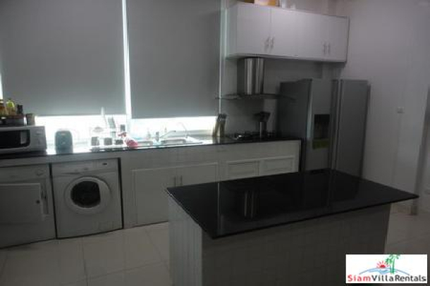2 Bedrooms 2 Bathroom Modern Townhome in Patong for Rent-4