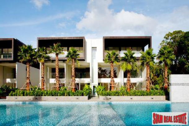 2 Bedroom Penthouse Luxury Waterfront Condos in Resort Estate-3