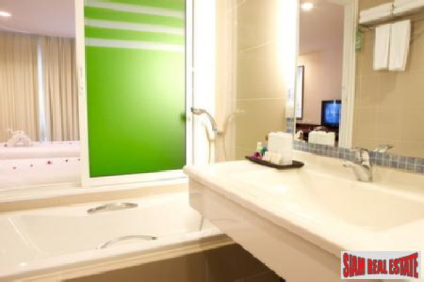 One-Bedroom Serviced Apartment in Great Patong Location-8