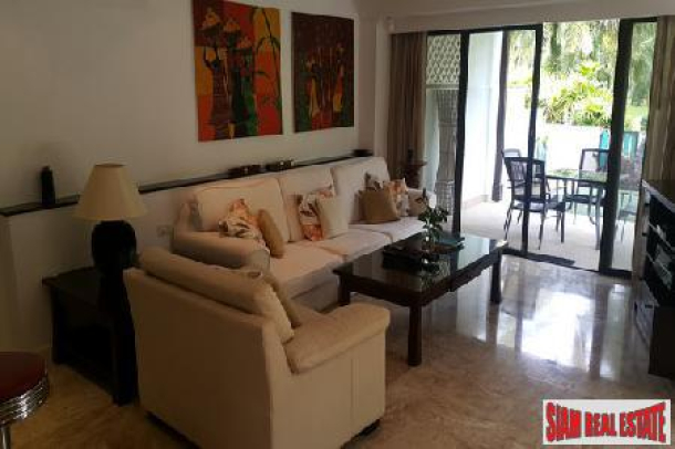 Modern 3 Bedroom House with a Private Pool Situated Directly on Loch Palm Golf Course-5