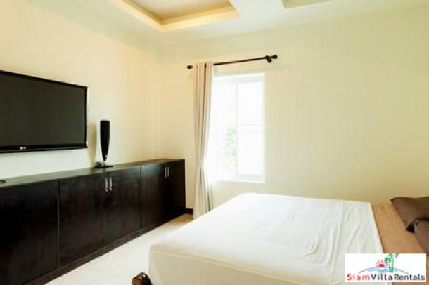 Modern, Sea-View Four Bedroom Pool Villa in Rawai / Sai Yuan-4