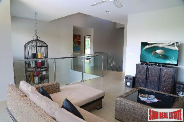 Five Bedroom Modern Ocean-View Pool Villa in Rawai/Sai Yuan-4