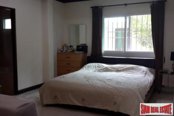 4-Bedroom Pool Villa for Sale in Hua Hin-7