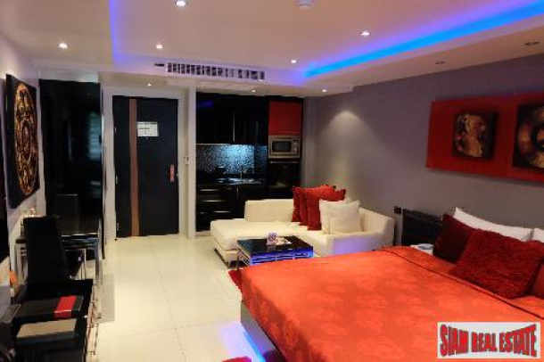Chic Studio & 1 Bed Apartments in the Heart of Patong-9