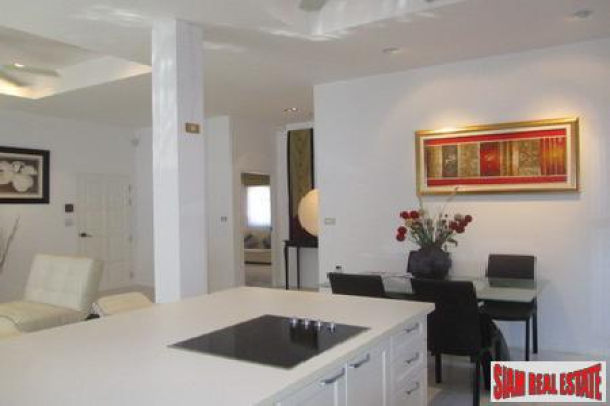 Grand Deluxe Seafront One-Bedroom Apartment in Rawai-18
