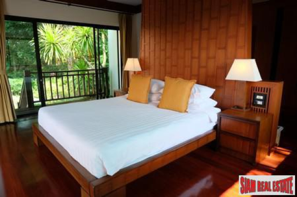 Luxury 4 Bedroom Pool Villa in Nai Harn, Phuket-12