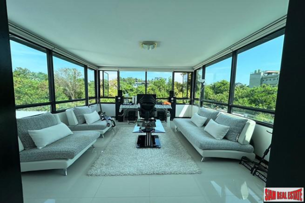 East Coast Villas | Luxury Two Bedroom Apartment for Rent Near Ao Por Marina-14