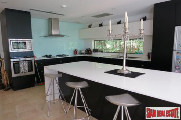 Rawai Villas | Stunning Luxury Four Bedroom Home for Rent-10
