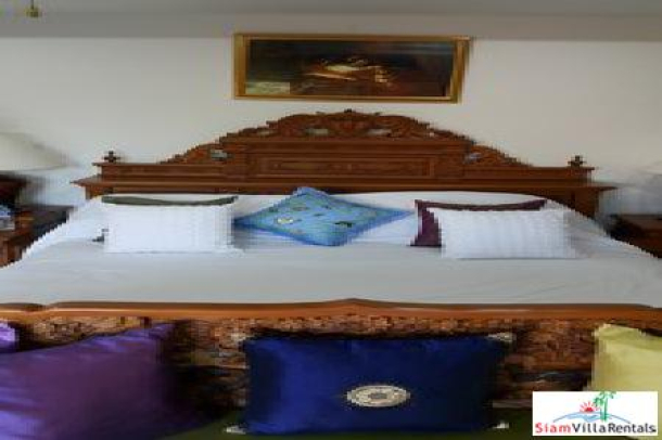 Luxury Five-Bedroom Pool Villa in Rawai-12