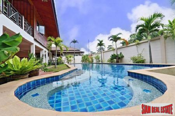 Traditional 4-Bedroom Thai-Style Villa with Pool in Rawai-2
