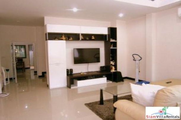 Contemporary Two Bedroom House near Wat Chalong-6