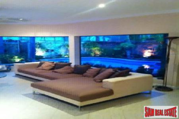 Well-Appointed 2-Bedroom Pool Villa on Soi Country Club-6
