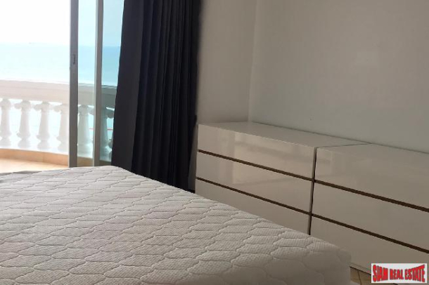 Large One-Bedroom Condo in Pattaya City Center-10