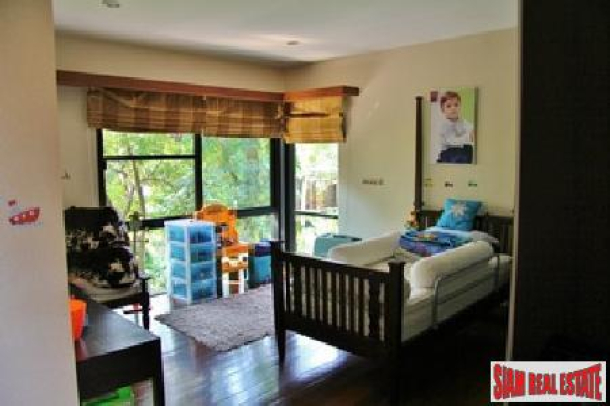 Exclusive Luxury 5-Bedroom Pool Villa in Pattaya-15