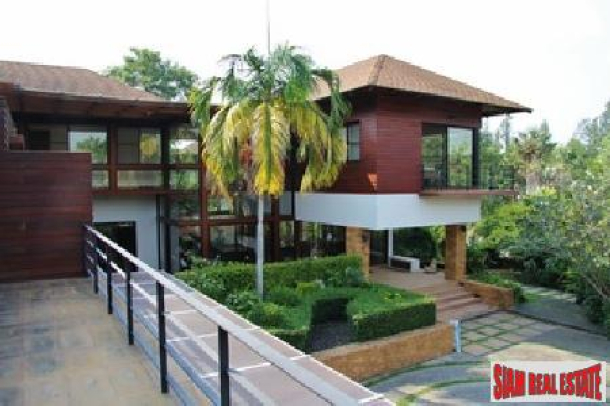 Exclusive Luxury 5-Bedroom Pool Villa in Pattaya-7