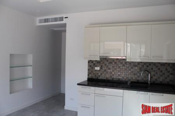 New One-Bedroom Apartments in Kata-13