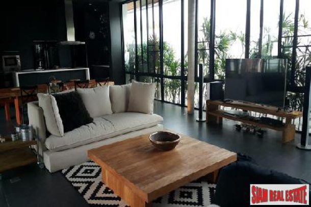 Impressive 4-Bedroom Courtyard Luxury Villa in Koh Kaew-9