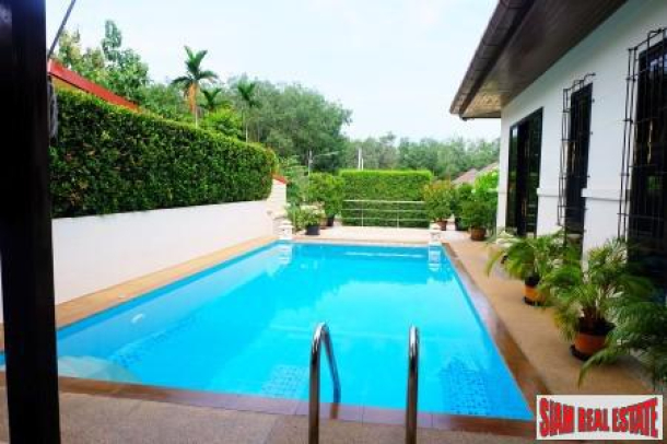 SPACIOUS POOL VILLA RAWAI IN AN EXCLUSIVE AREA CLOSE TO BEACH AND ALL AMENITIES-3