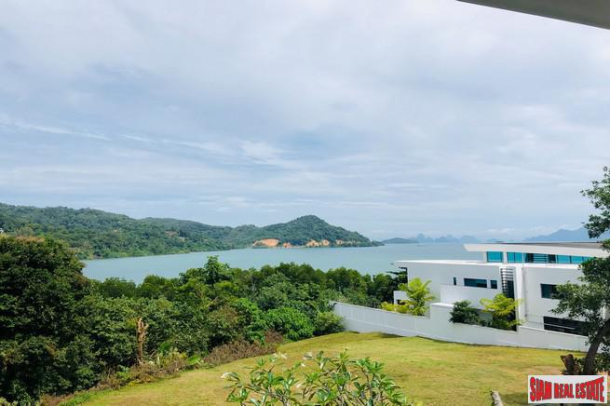 Impressive Four-Bedroom Sea View Villa in Ao Por for Rent-28