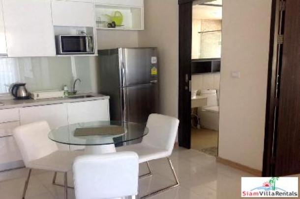 Brand New Chic and Contemporary Two Bedroom Apartment For Rent at Kalim Bay-9