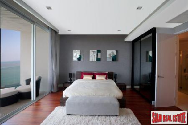 Luxurious 2 Bedrooms Apartment on Wongamat Beach Pattaya-3