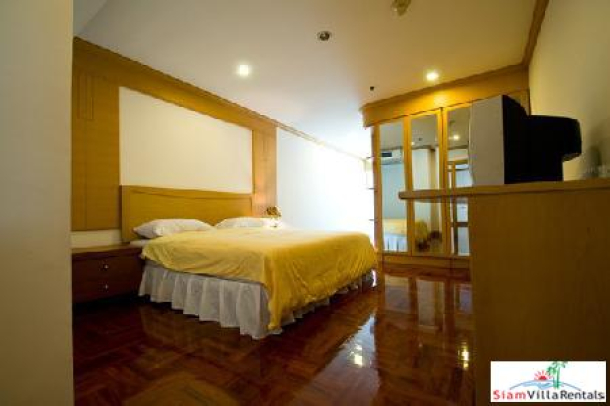 G.M. Tower | Newly Renovated Spacious 4 Bedrooms Unit in Sukhumvit 20 with Large Balcony-5
