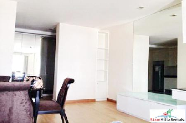 O2 Condominium | Special PRICE! Fully Furnished One Bedroom in Ploenchit-3