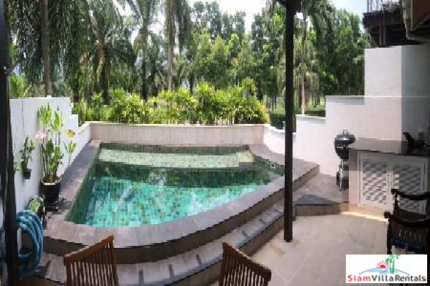 Three Bedroom  Townhousewith Private Pool on Loch Palm-1