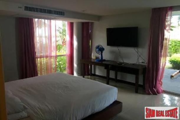 Breezy 1-Bedroom Terrace Apartment in Patong-3