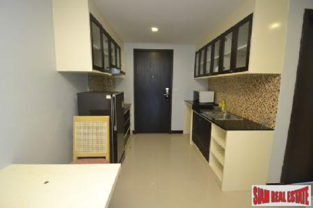 Breezy 1-Bedroom Terrace Apartment in Patong-5