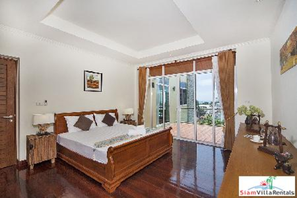 2-Bedroom Villa with Sea View Infinity Pool in Karon-11