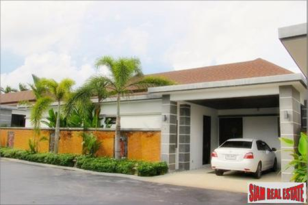 Two- and Three-Bedroom Pool Villas in Boutique Thalang Estate-18