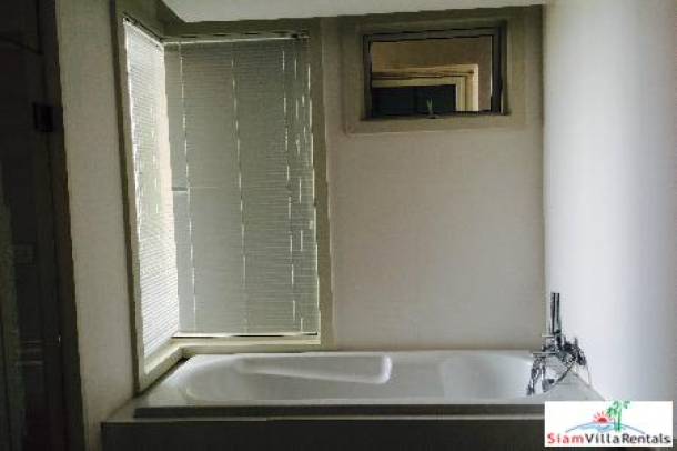 Manhattan Chidlom | One Bedroom Condo, 60 sqm, fl. 28 near BTS Chidlom for Rent-11