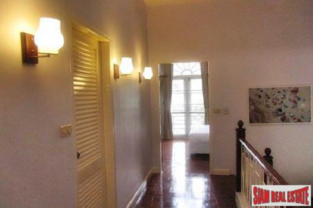 Lovely Colonial-Style 2-Bedroom Townhouse in Boat Lagoon-12