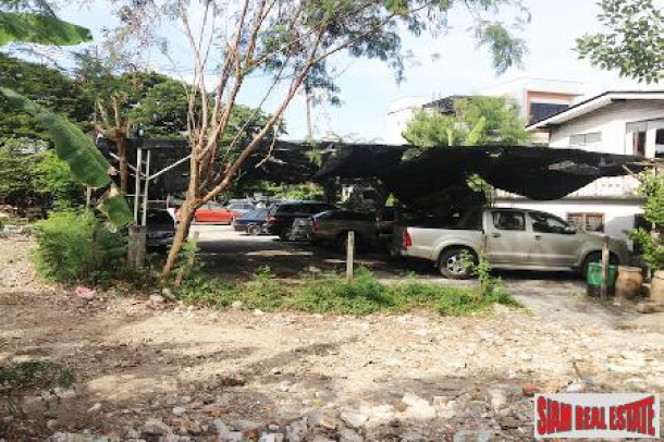 2 Bedrooms unit for Sell before Transfer at 65.25 sq.m BTS Prakanong, Sukhumvit 77-10